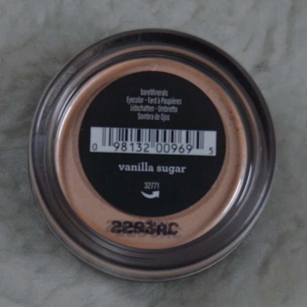 Bareminerals eye color- Vanilla Sugar, brand new and factory sealed - Picture 2 of 5